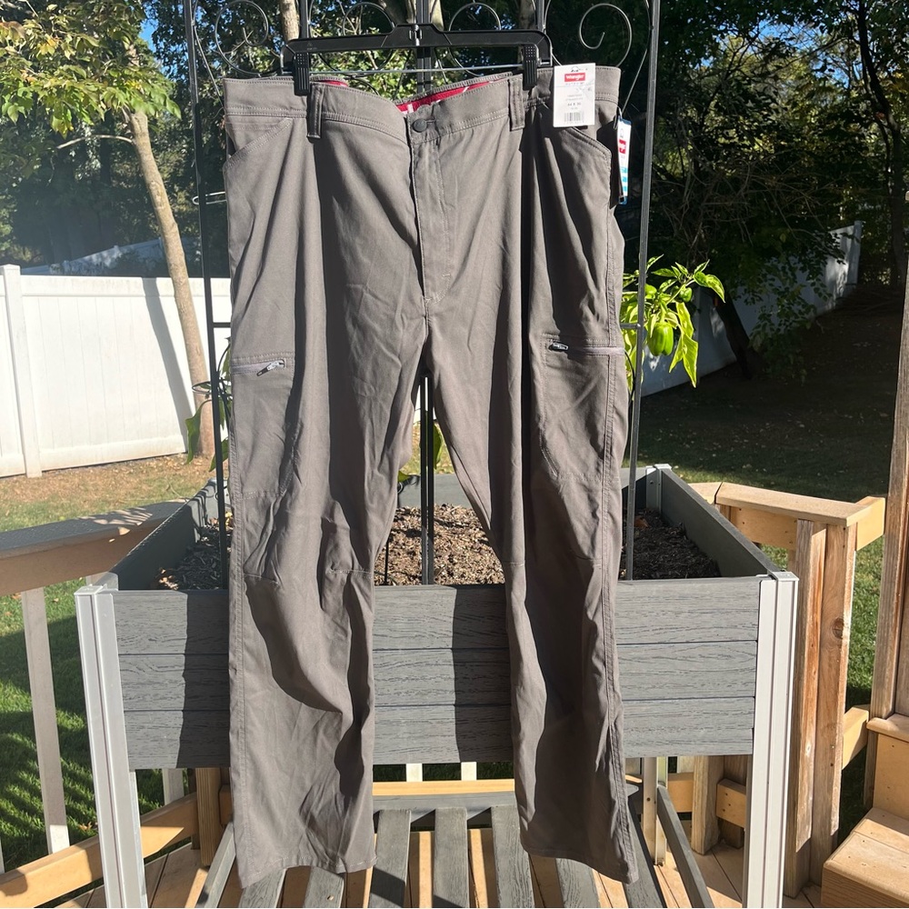 Wrangler Outdoor Men’s All Terrain Cargo Straight Fit Pant Gray Size 44x30 NEW